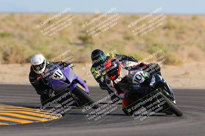 media/Oct-29-2022-CVMA (Sat) [[14c0aa3b66]]/Race 8 Supersport Middleweight/Folder 2/